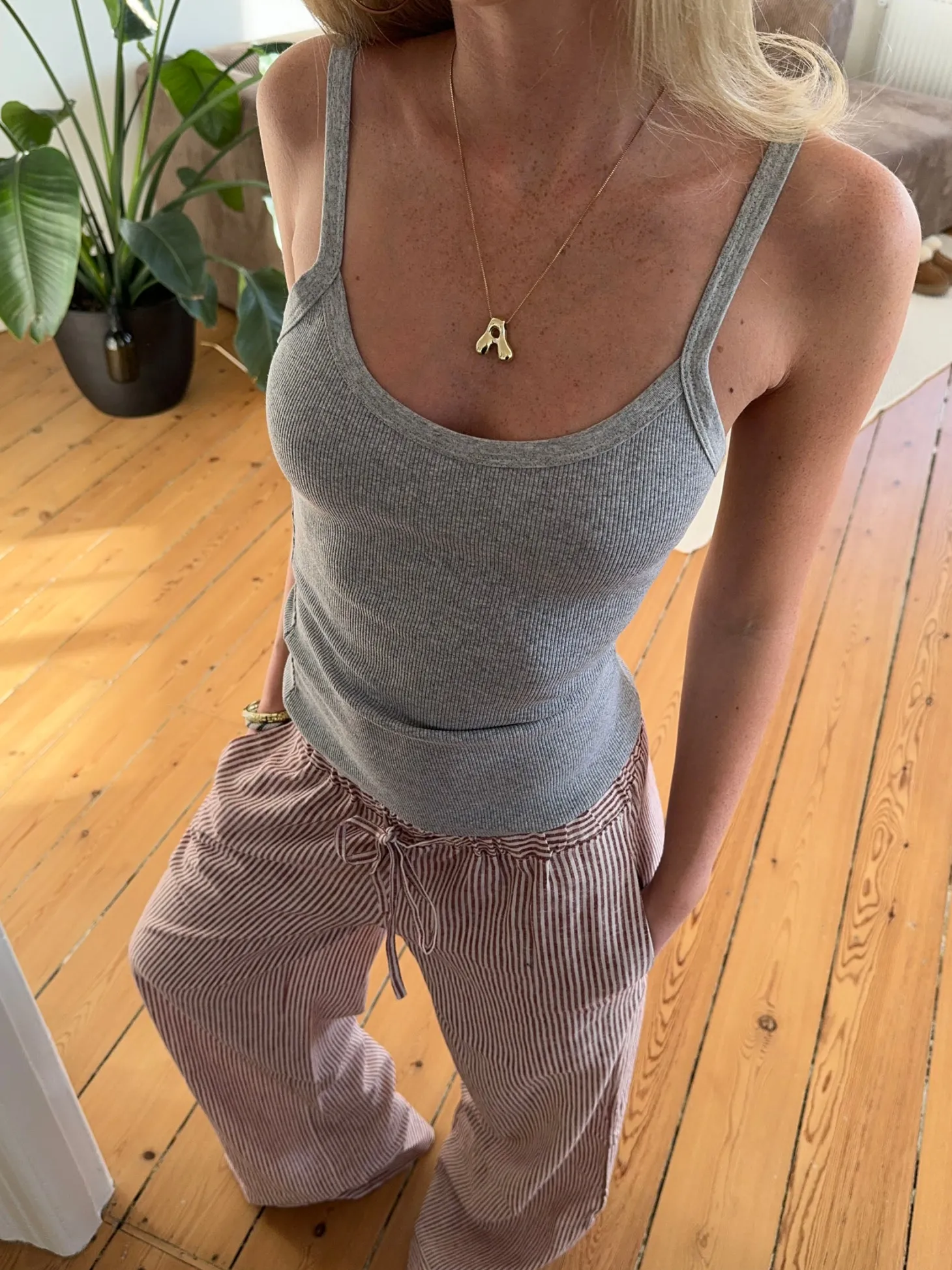 Adya tanktop - Grå