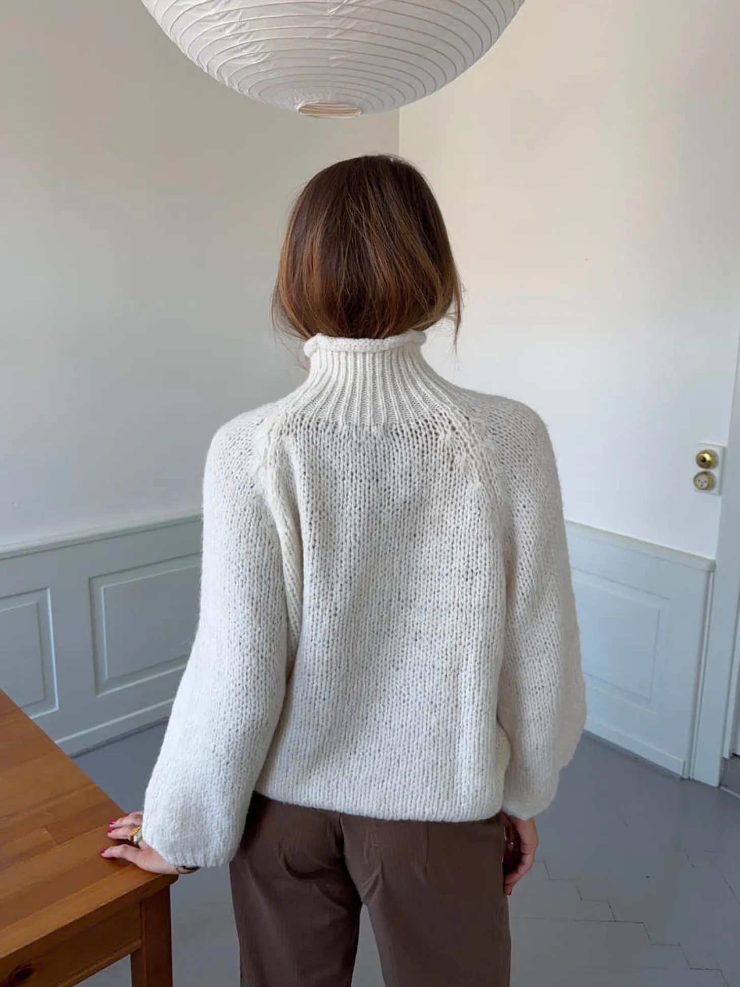 Aire striktrøje med turtleneck - Off white