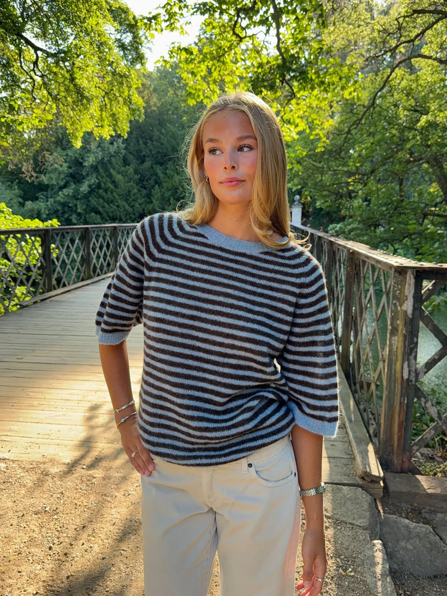 Almy strik med striber - Blå