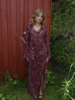 Amy kjole med blomster - Lilla/vinrød