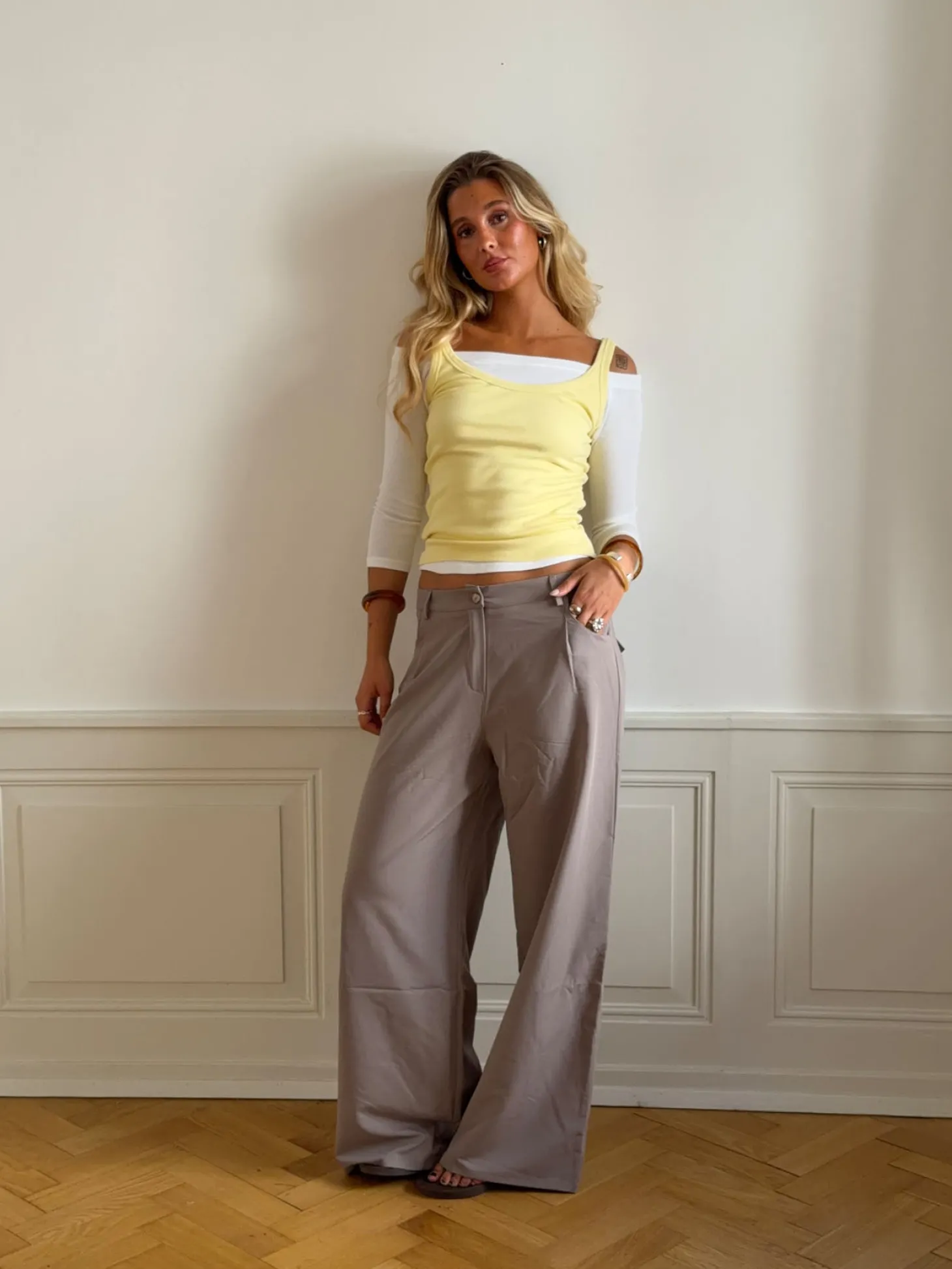 Anja suitbukser - Grå/beige