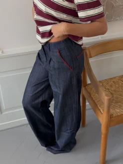 Astrid jeans med detaljer - Navy/rød