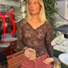 Bodil langærmet bluse med blonder - Brun