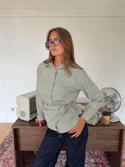 Brenna skjorte med bindedetalje - Grøn