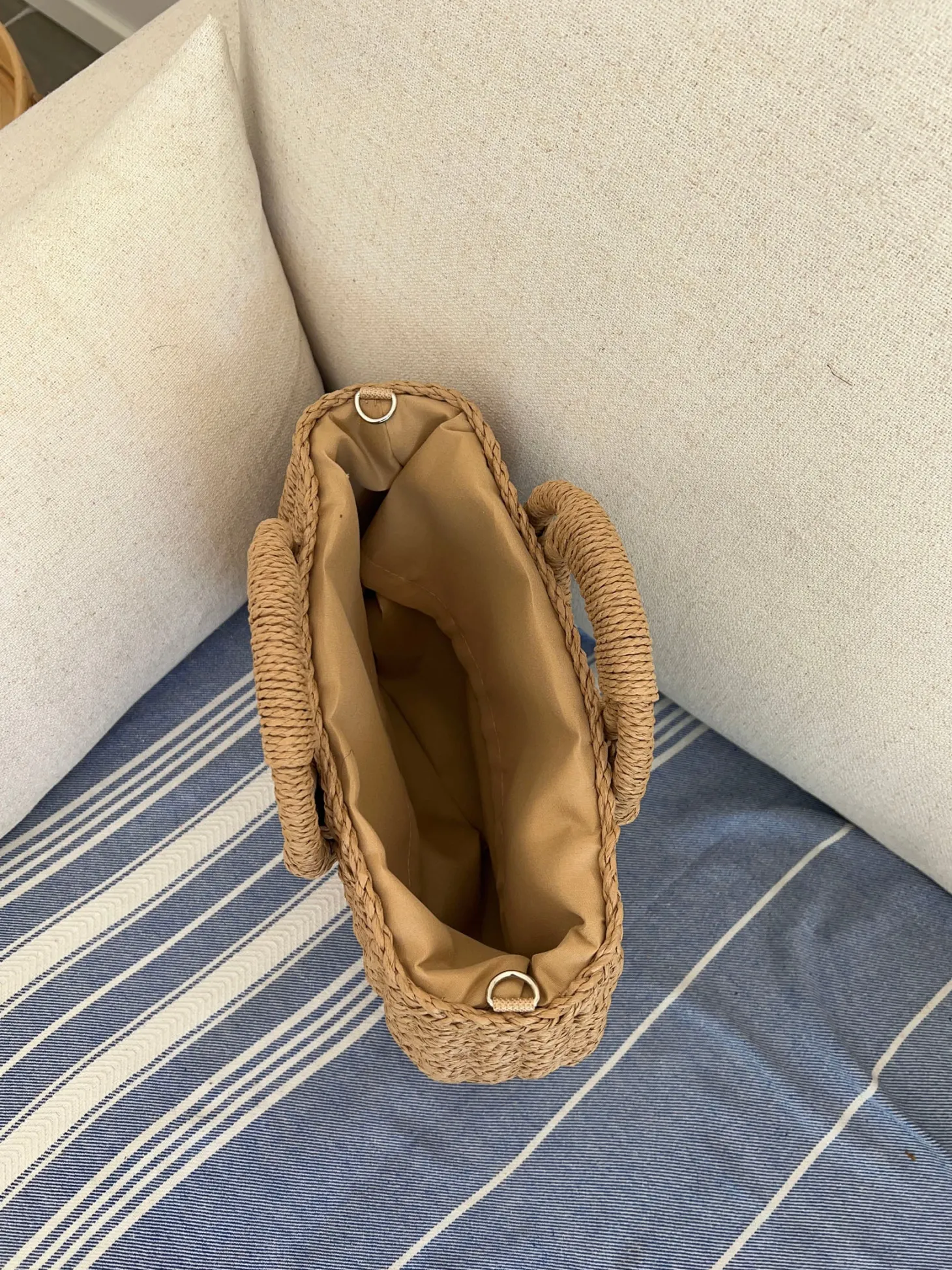 Capua flettet taske med strop - Beige