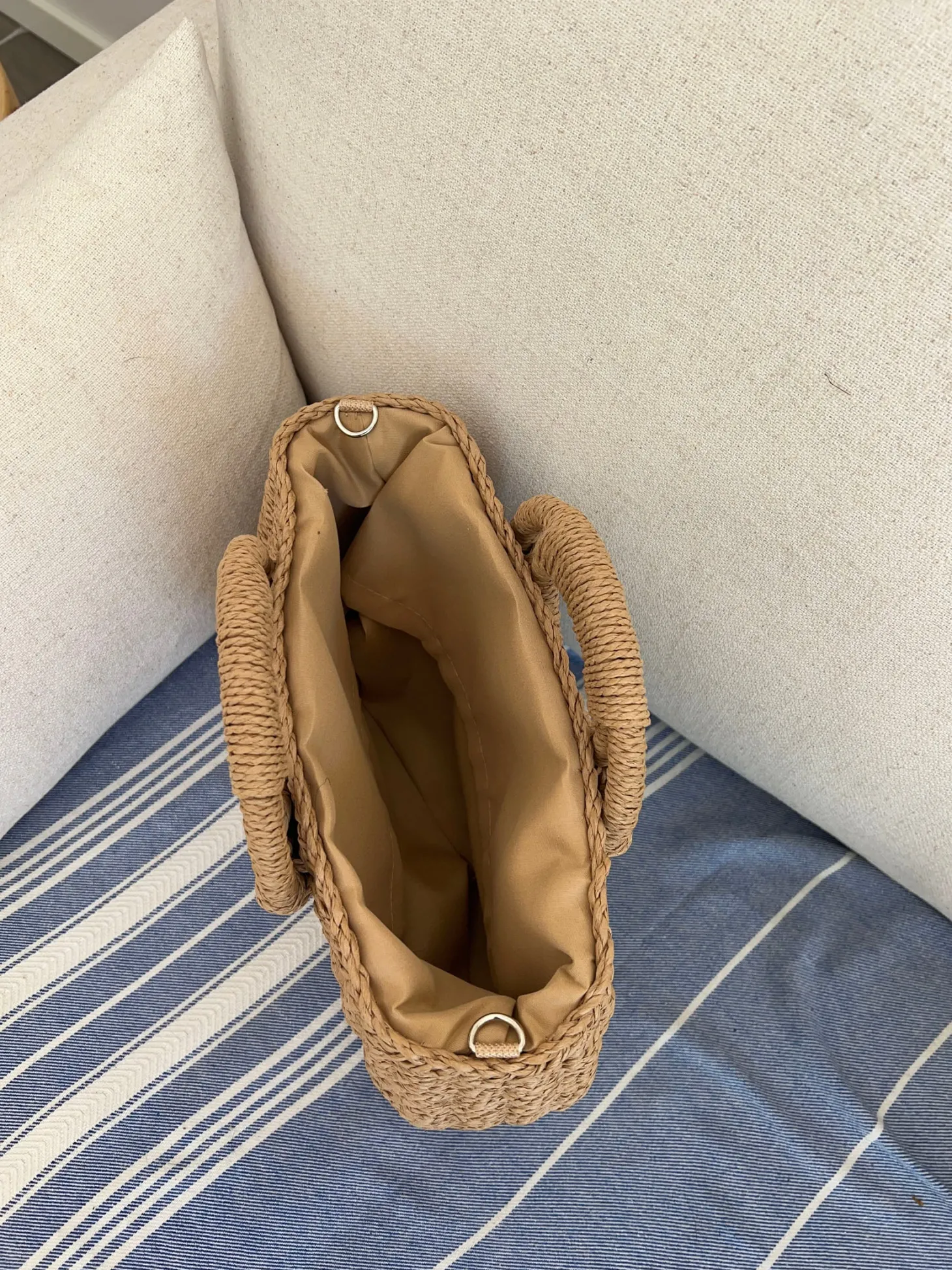 Capua flettet taske med strop - Beige