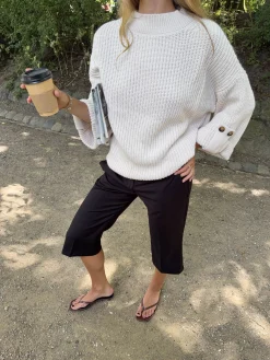 Carina strik med ærmedetalje - Beige