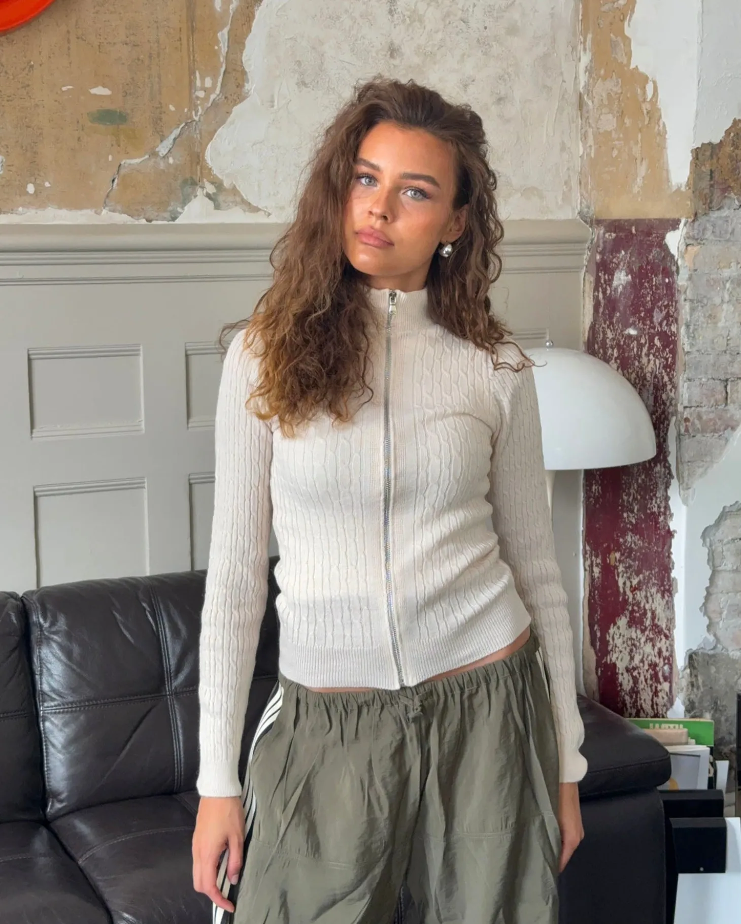 Carly kabelstrik med lynlås - Off white