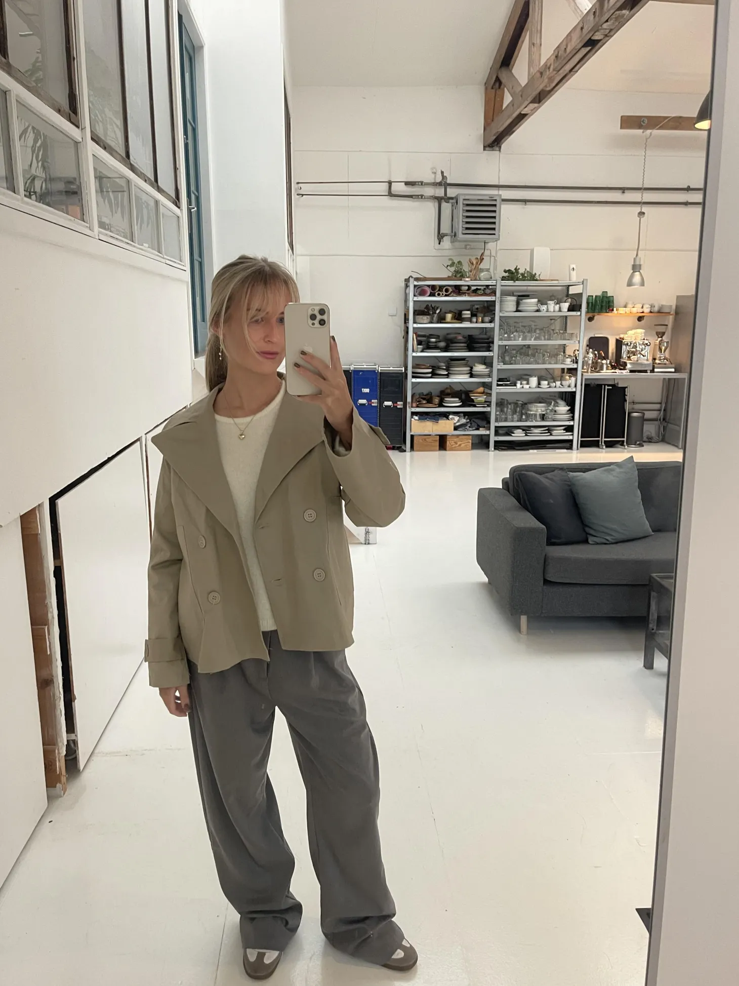 Catinka kort trenchcoat - Sand