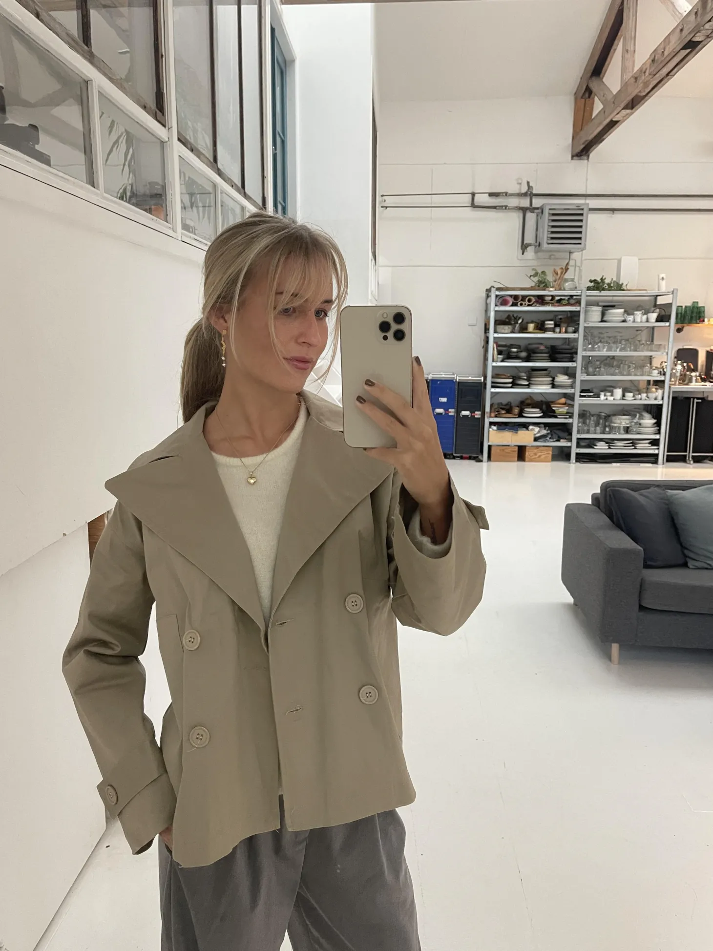 Catinka kort trenchcoat - Sand