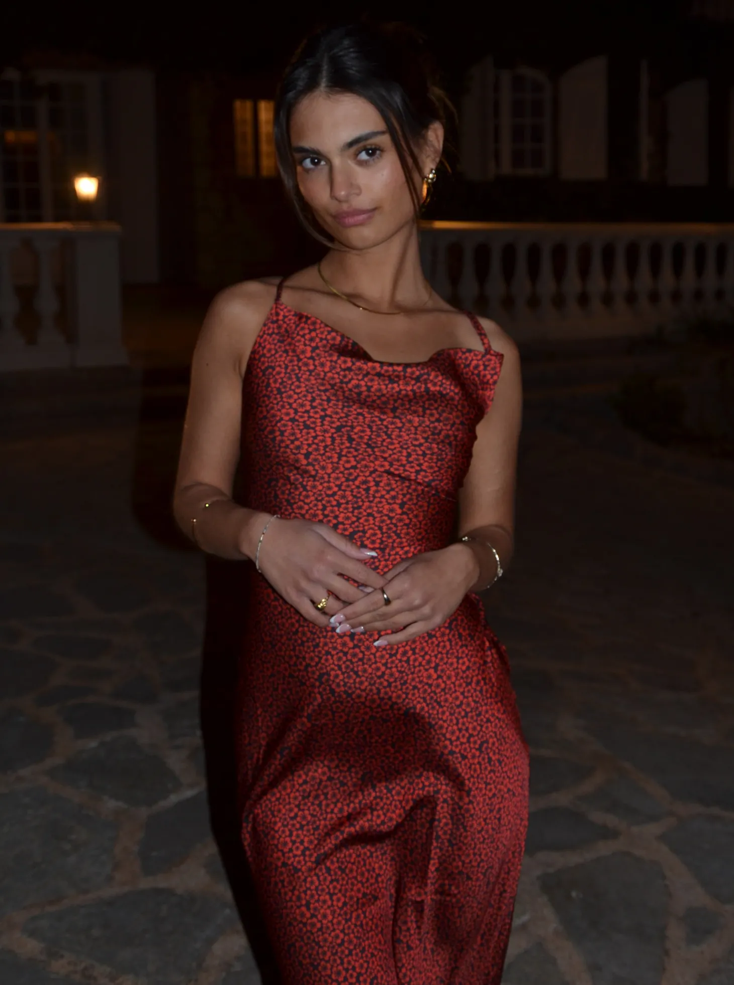 Charline satinkjole - Rød