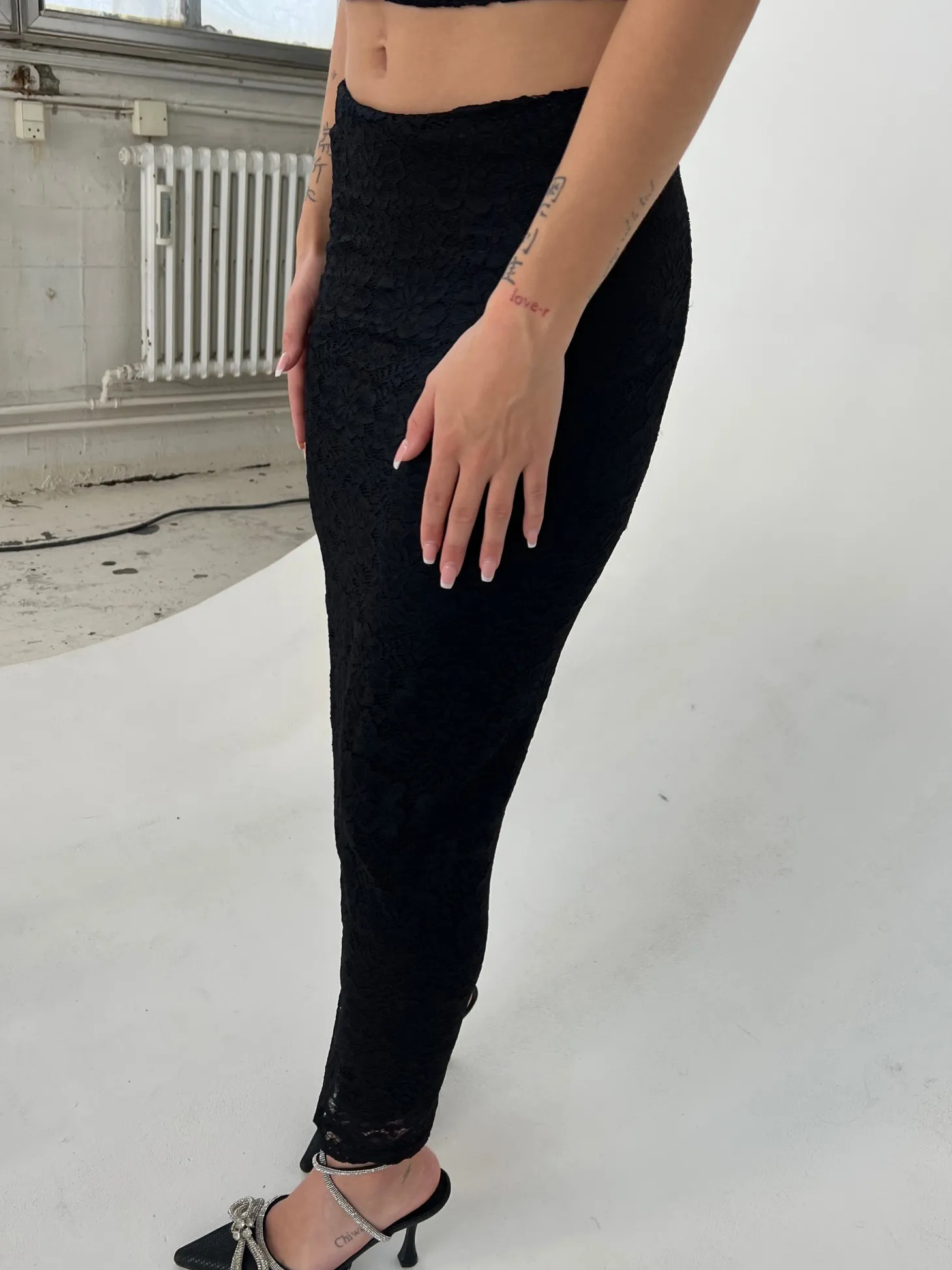 Claudie nederdel i blonde - Sort