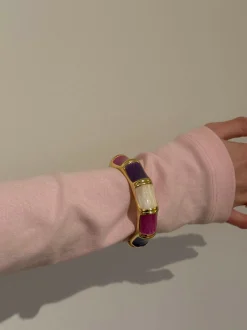 Ebony armbånd med striber - Lilla/rosa/hvid