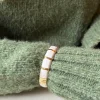 Eivora armbånd med striber - Perlemor/guld