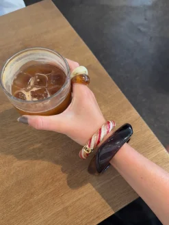 Eivora armbånd med striber - Rosa/Lyserød/hvid