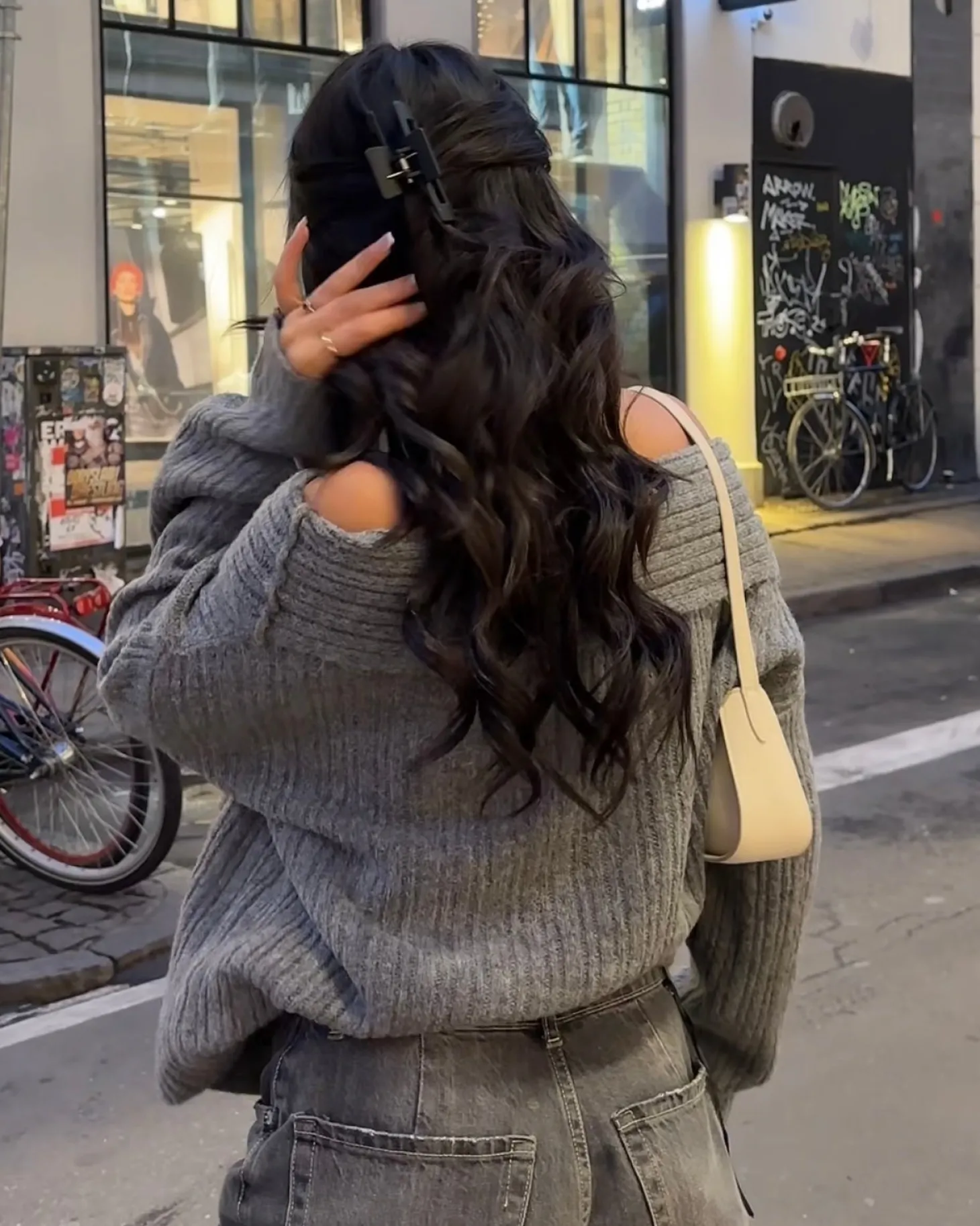 Elinor off shoulder strik - Grå