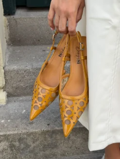 Embla kitten heels - Karrygul
