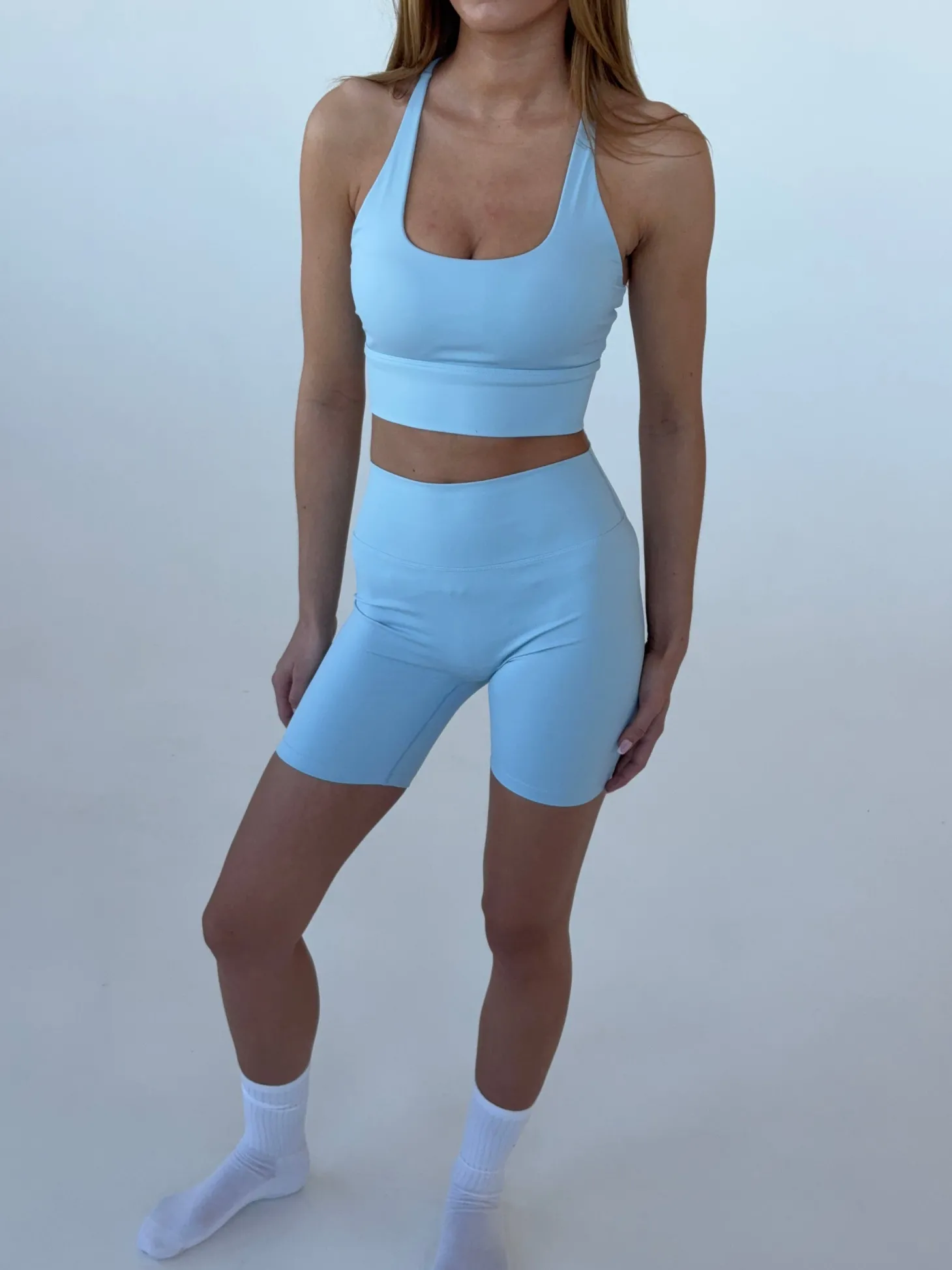 Essential shorts - Sky