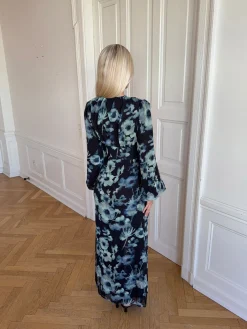 Floral kjole med blomster - Navy/hvid