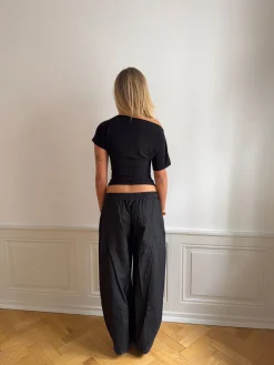 Florine figursyet t-shirt - Sort