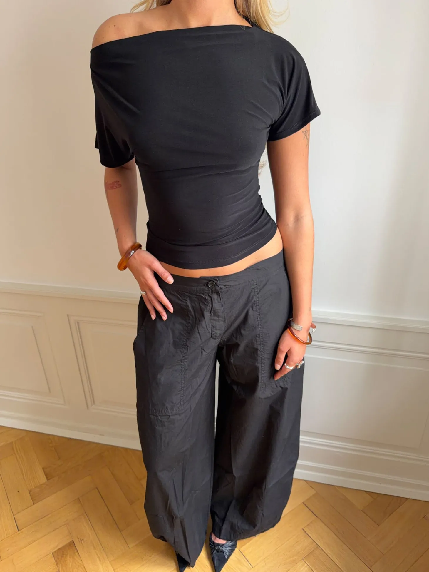 Florine figursyet t-shirt - Sort