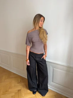 Florine figursyet t-shirt - Taupe