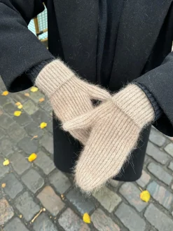 Fluffy handsker - Taupe