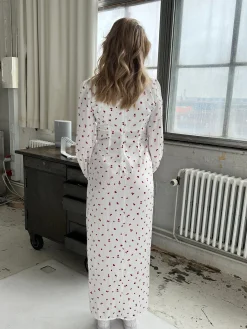 Frederikke satinkjole med røde blomster - Hvid