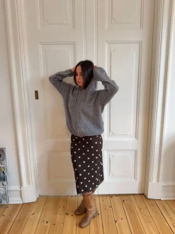 Gregina hoodie med zip i strik - Grå