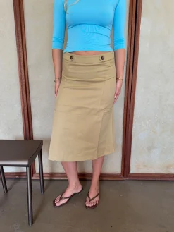 Gulla nederdel med knapper - Beige