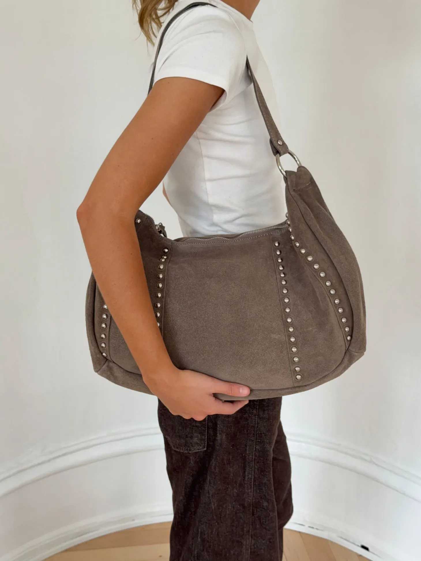 Henry taske med nitter - Taupe