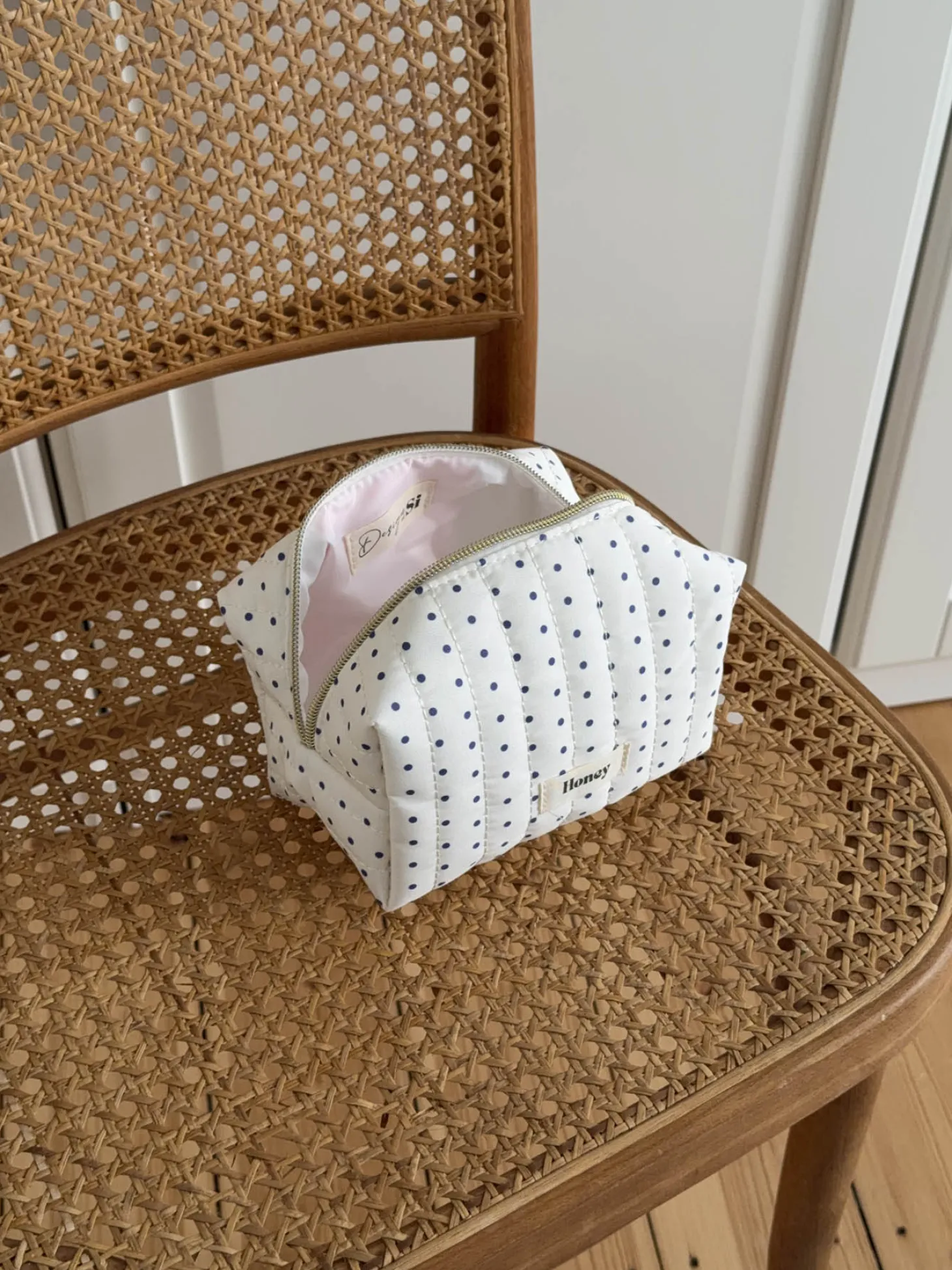 Honey lille toilettaske med prikker - Hvid/navy