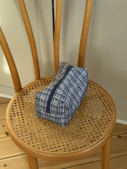 Honey lille toilettaske med tern - Blå