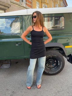 Janna minikjole i rib - sort