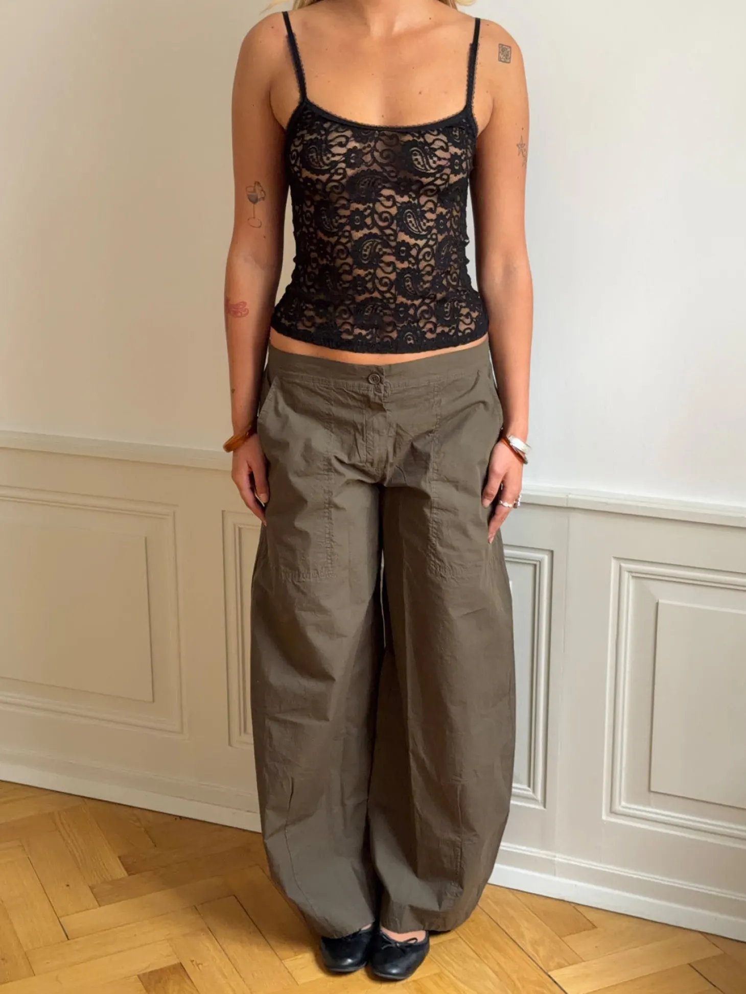 Jeselana top i blonde - Sort
