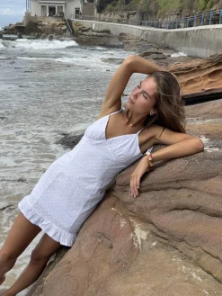 Johanne kjole med broderi - Hvid