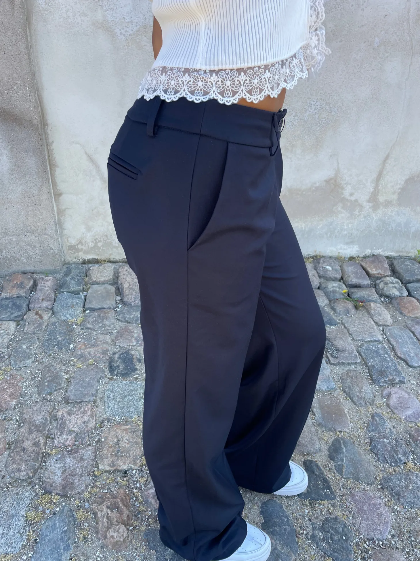 Kienna lavtaljede suitbukser - Navy