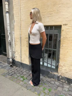 Kira bukser med slå-om-detalje - Sort