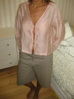 Kirstin skjorte med bindebånd - Lyserød
