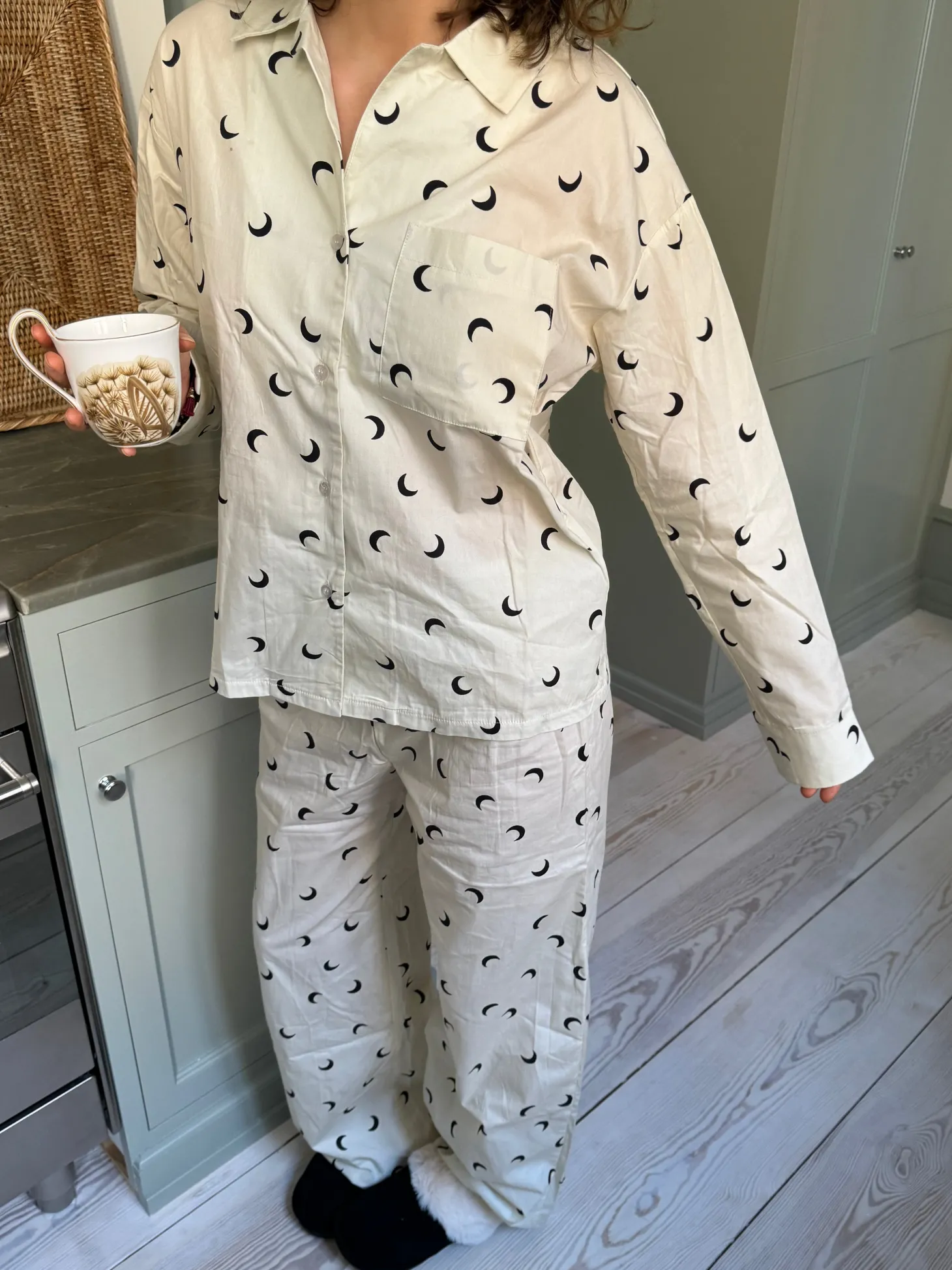 Kyla pyjamasskjorte med halvmåner - Beige