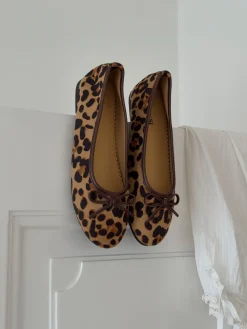 Leonia ballerina med leopard - Brun