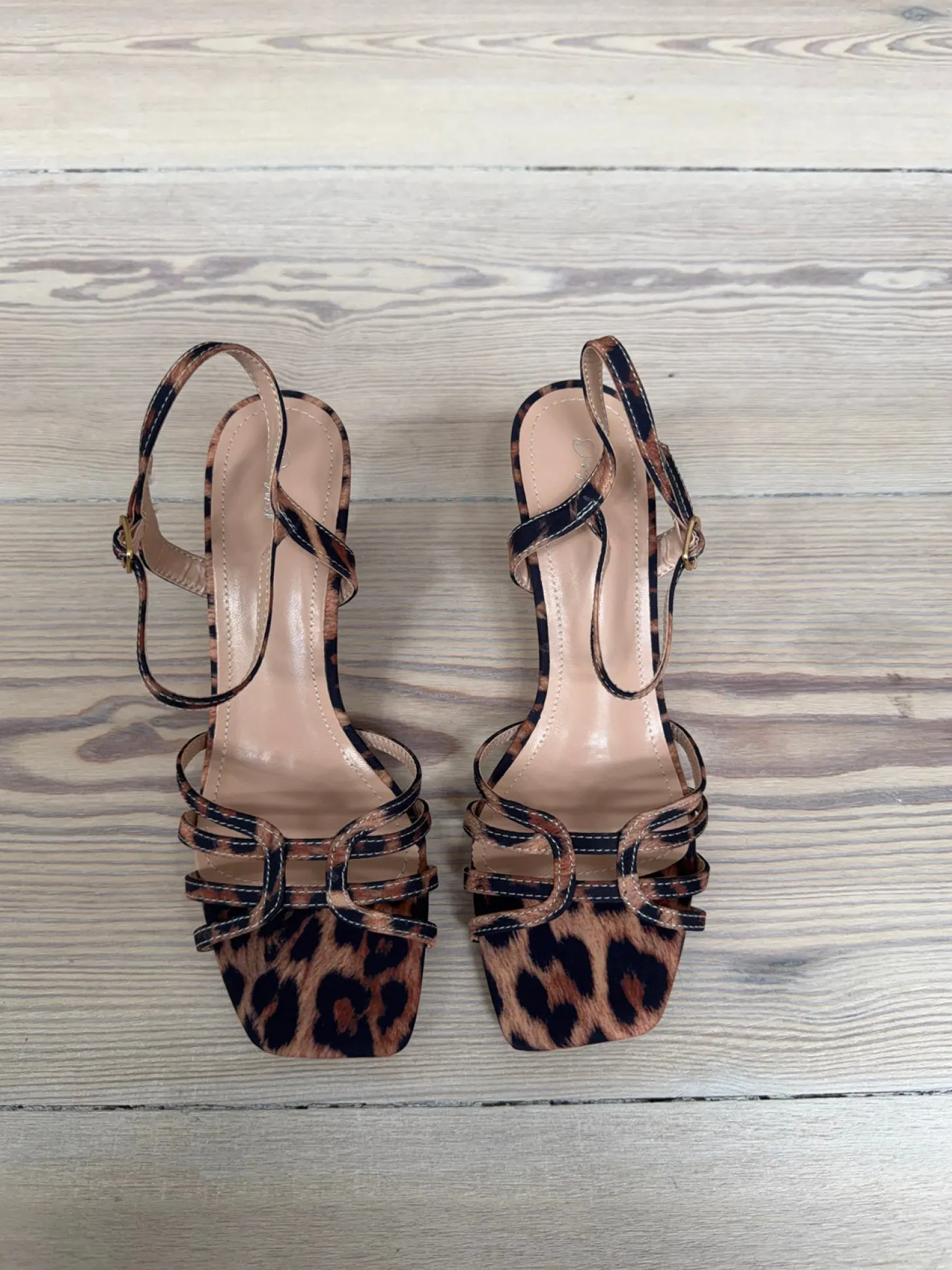 Leora stiletter - Leoprint