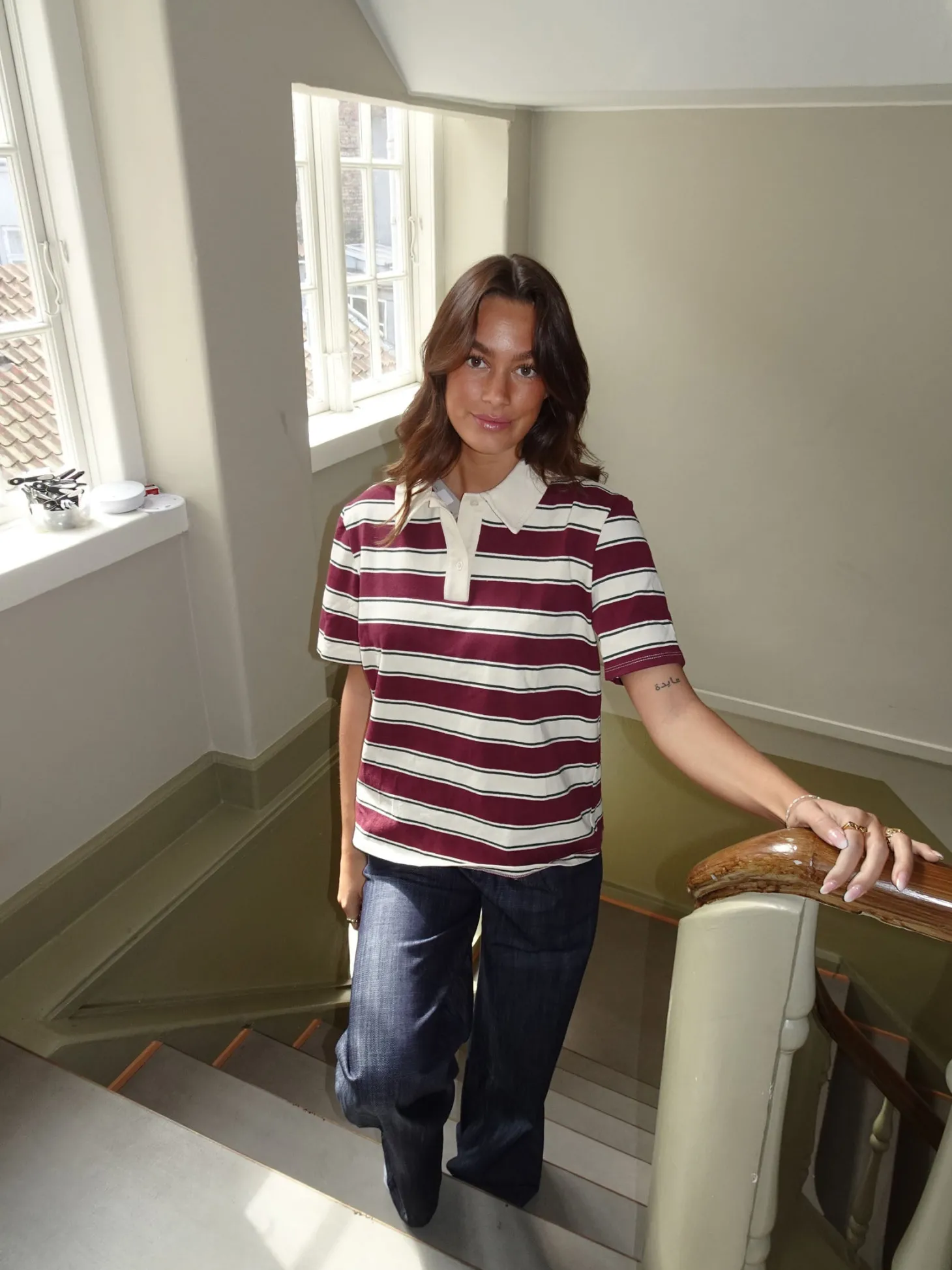 Linna polo med striber - Rød/beige/navy