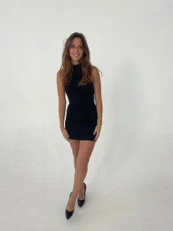 Lorraine halterneck glitterkjole - Sort