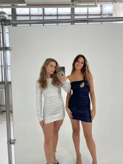 Louisiana one shoulder glimmerkjole - blå