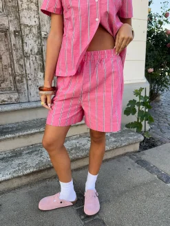 Lula shorts med striber - Pink/hvid/sort