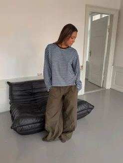 Lura bluse med striber - Blå/brun