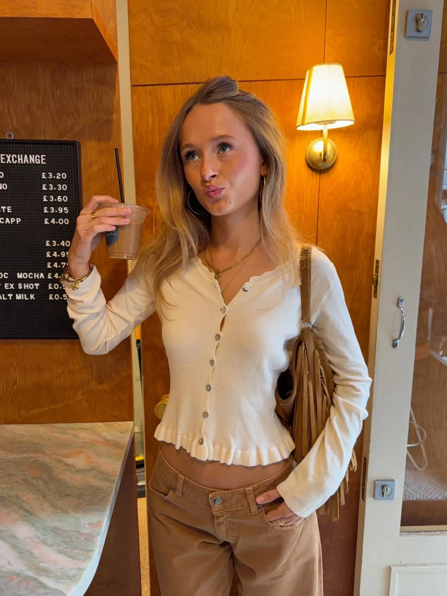 Malin Tomkins cardigan med flæser - Creme