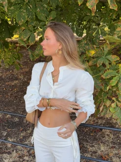 Malin Tomkins kort skjorte med blonder - Hvid