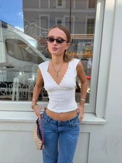 Malin Tomkins v-neck top i pointelle - Hvid
